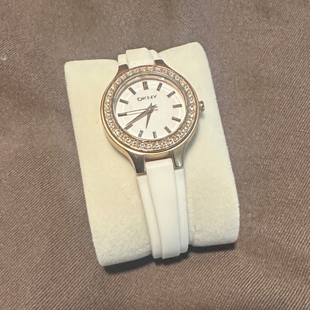 DKNY White and Gold Crystal-Trim Women's Watch
